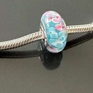 Na Hoku Sterling Silver Puka Bead - Fits on Pandora Bracelet - Like New